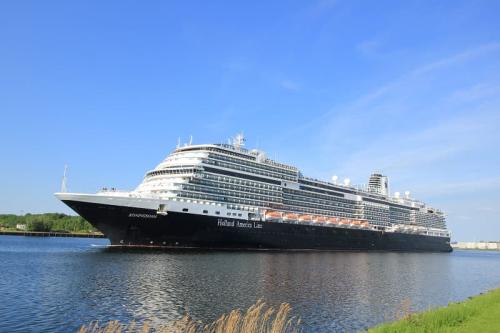 HollandCruise_S_1.jpg